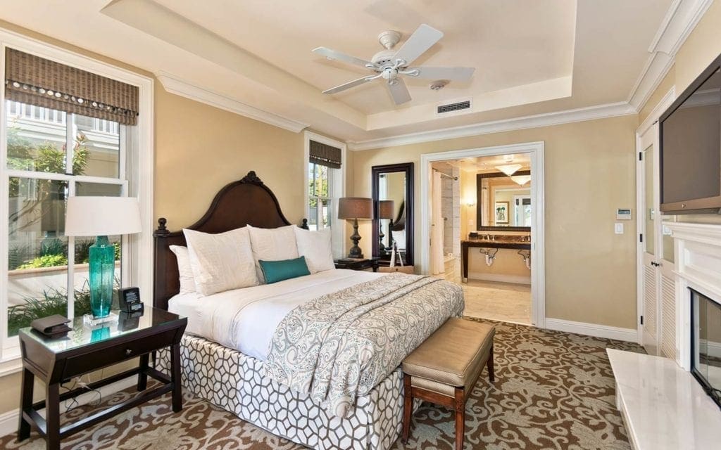 Villa Suite Bedroom